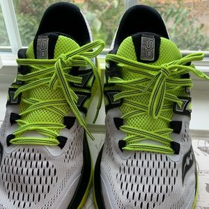 Saucony ISO EVERUN Triumph series